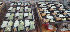 Cơm trưa văn phòng quận Tân Phú giao tận nơi